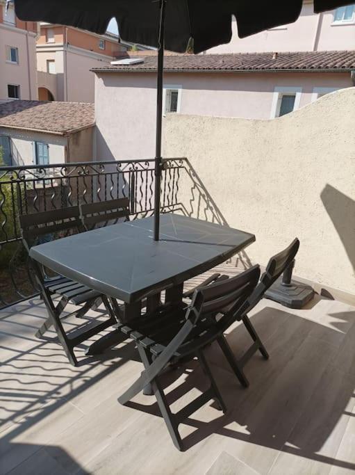 Studio Meuble Climatise Avec Terrasse دْراجينْيا المظهر الخارجي الصورة